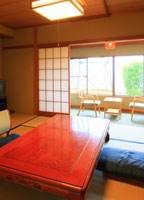 角部屋 211号室